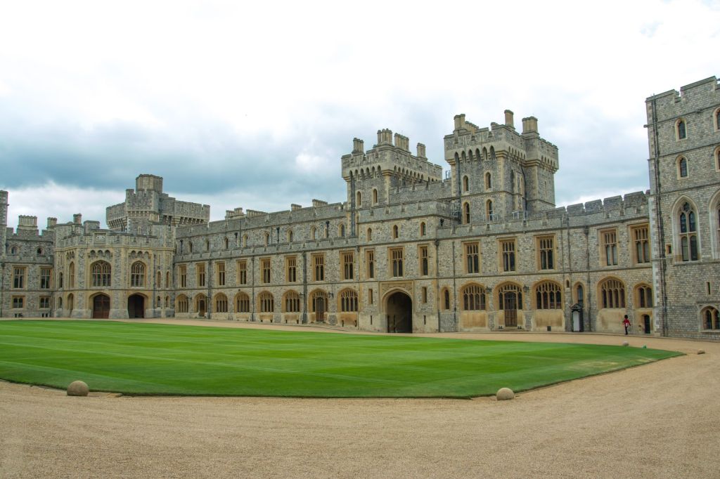 American Patrons of St George’s and Descendants of the Knights of the Garter: Connecting Genealogy with a 675-Year Tradition